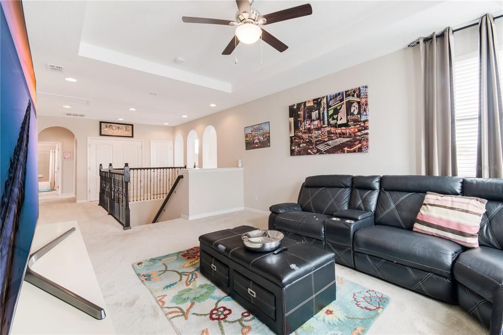 Recently Sold: $650,000 (5 beds, 3 baths, 4097 Square Feet)