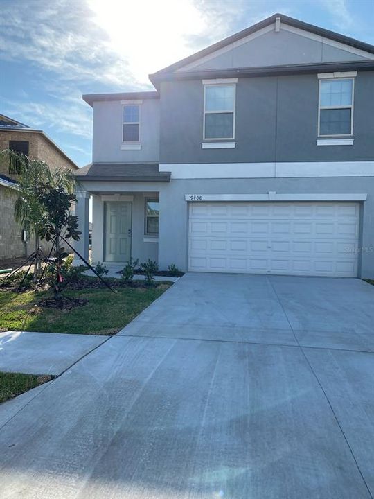 Recently Sold: $353,420 (4 beds, 2 baths, 1870 Square Feet)