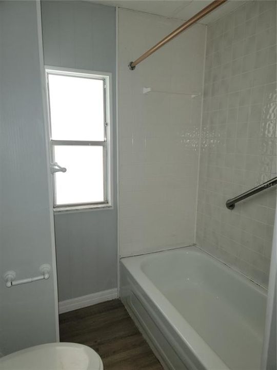 Недавно арендовано: $1,100 (2 спален, 1 ванн, 1104 Квадратных фут)
