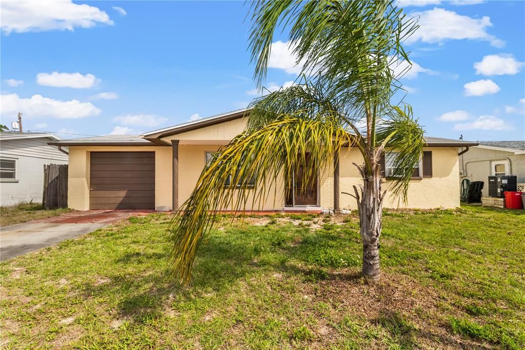 Recently Sold: $99,000 (2 beds, 1 baths, 840 Square Feet)