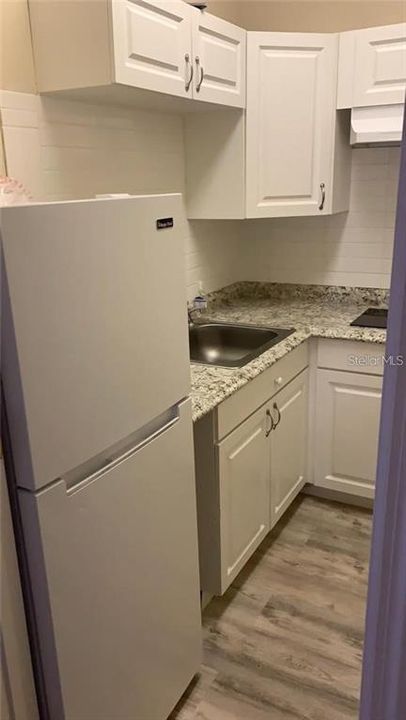 Recently Rented: $950 (1 beds, 1 baths, 100 Square Feet)