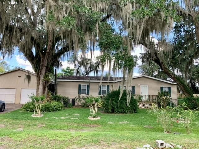 Recently Sold: $190,000 (3 beds, 2 baths, 1352 Square Feet)