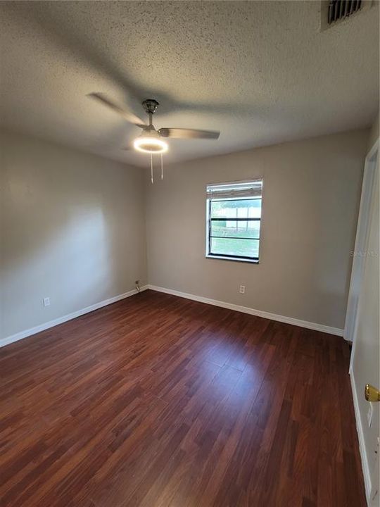 Recently Rented: $1,695 (4 beds, 2 baths, 1152 Square Feet)