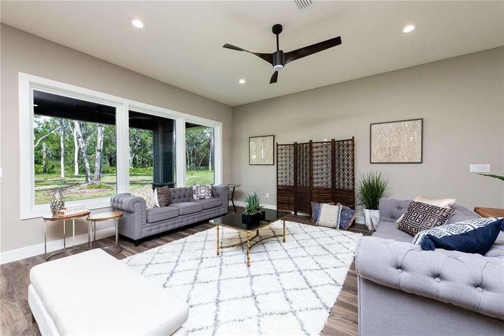 Recently Sold: $799,000 (3 beds, 2 baths, 2132 Square Feet)