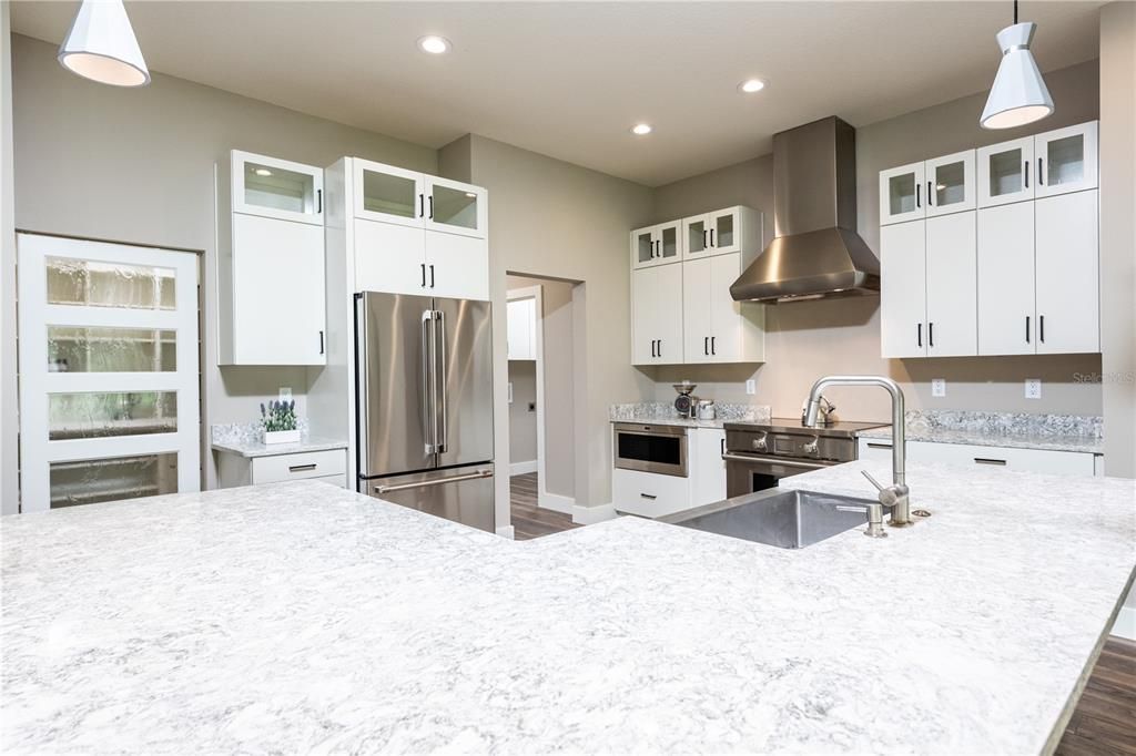 Recently Sold: $799,000 (3 beds, 2 baths, 2132 Square Feet)