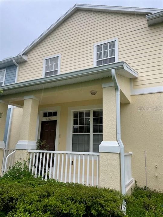 最近售出: $380,000 (3 贝兹, 2 浴室, 1383 平方英尺)