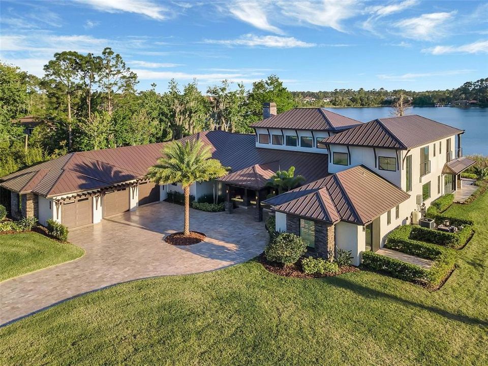 Recently Sold: $3,950,000 (4 beds, 5 baths, 6350 Square Feet)