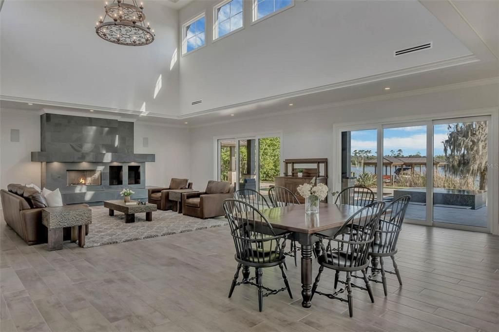 Recently Sold: $3,950,000 (4 beds, 5 baths, 6350 Square Feet)