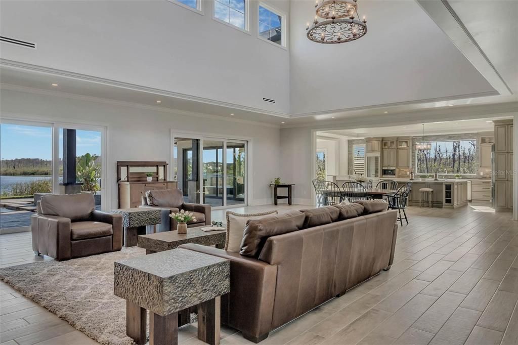 Recently Sold: $3,950,000 (4 beds, 5 baths, 6350 Square Feet)