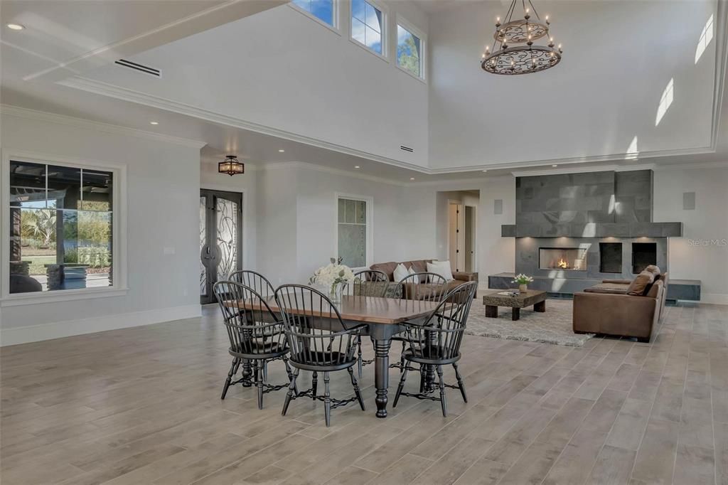 Recently Sold: $3,950,000 (4 beds, 5 baths, 6350 Square Feet)