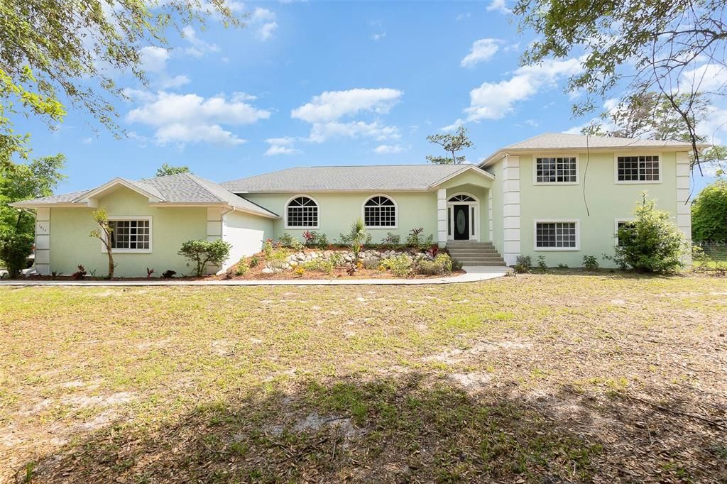 Recently Sold: $625,000 (5 beds, 3 baths, 3317 Square Feet)
