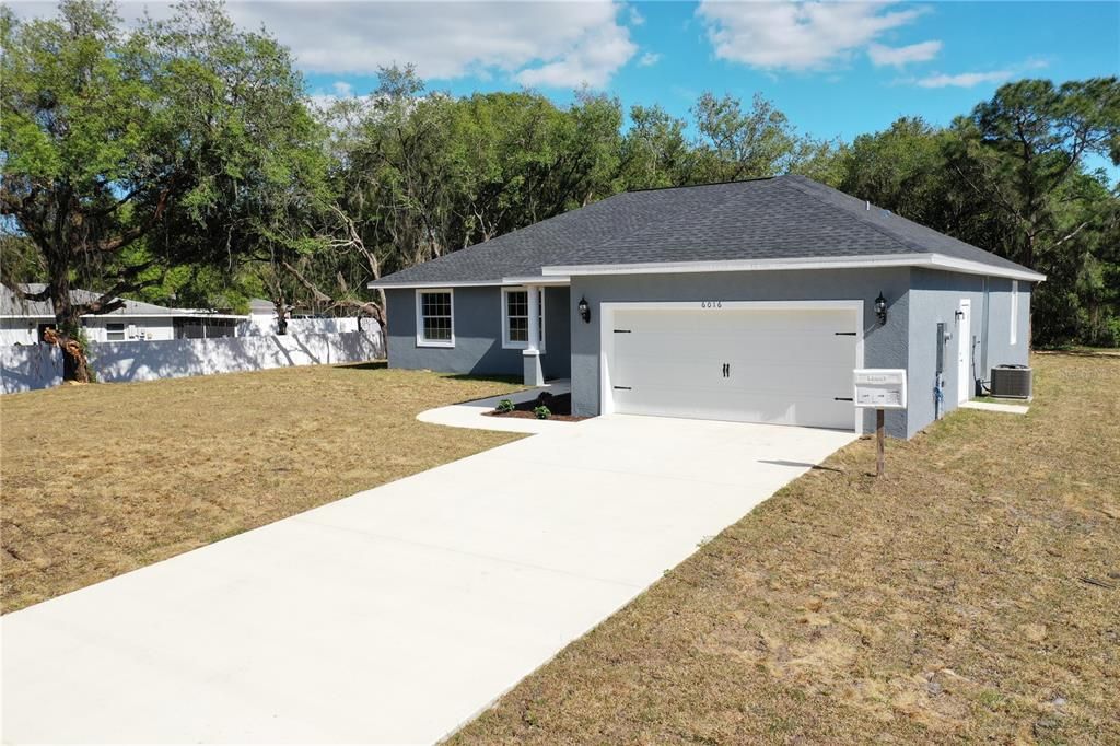 Recently Sold: $344,900 (3 beds, 2 baths, 2118 Square Feet)