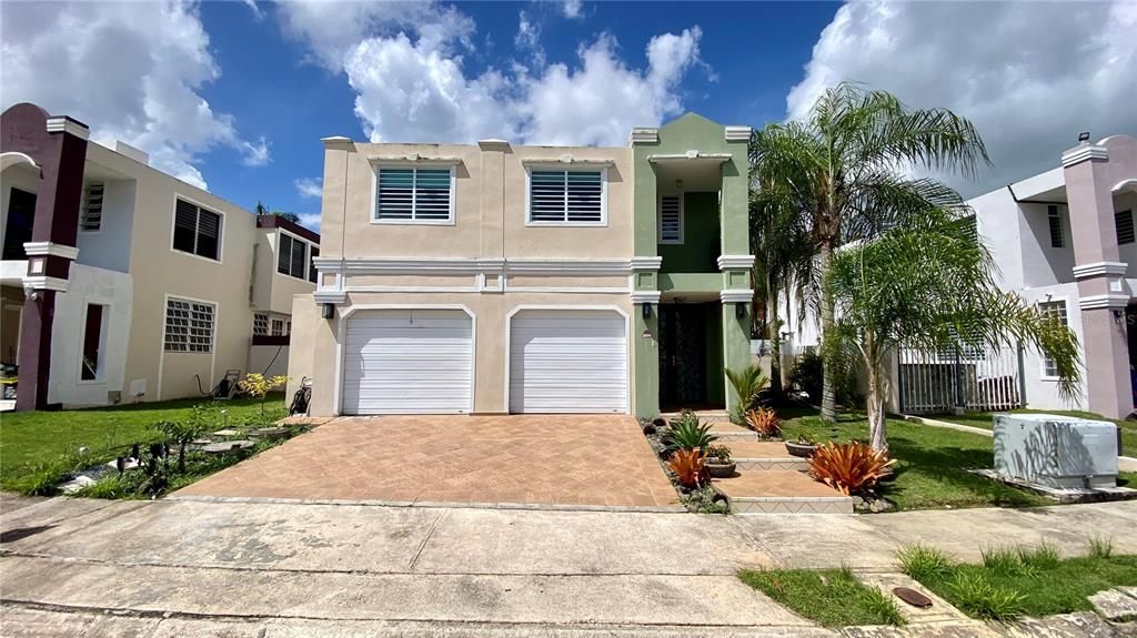 Recently Sold: $295,000 (4 beds, 4 baths, 2600 Square Feet)