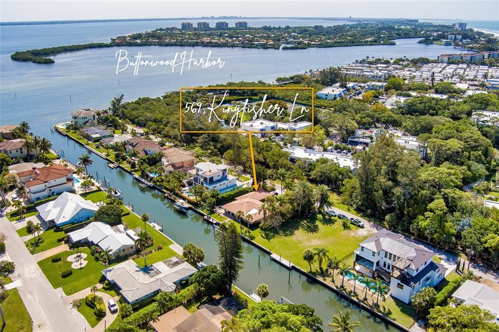 Vendido Recientemente: $2,425,000 (4 camas, 2 baños, 2809 Pies cuadrados)