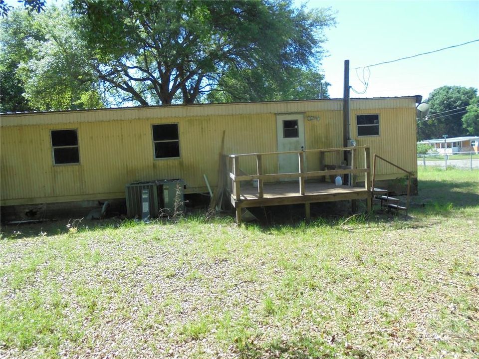 Recently Sold: $55,000 (2 beds, 1 baths, 1048 Square Feet)