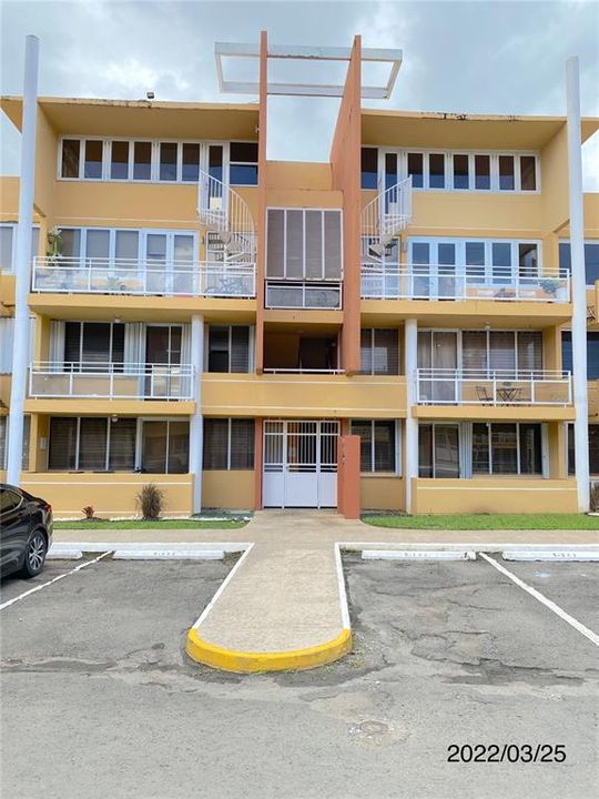 Vendido Recientemente: $129,900 (3 camas, 2 baños, 1134 Pies cuadrados)