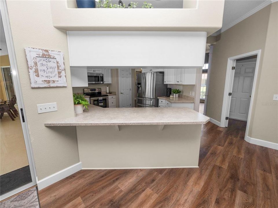 Recently Sold: $580,000 (3 beds, 2 baths, 2710 Square Feet)
