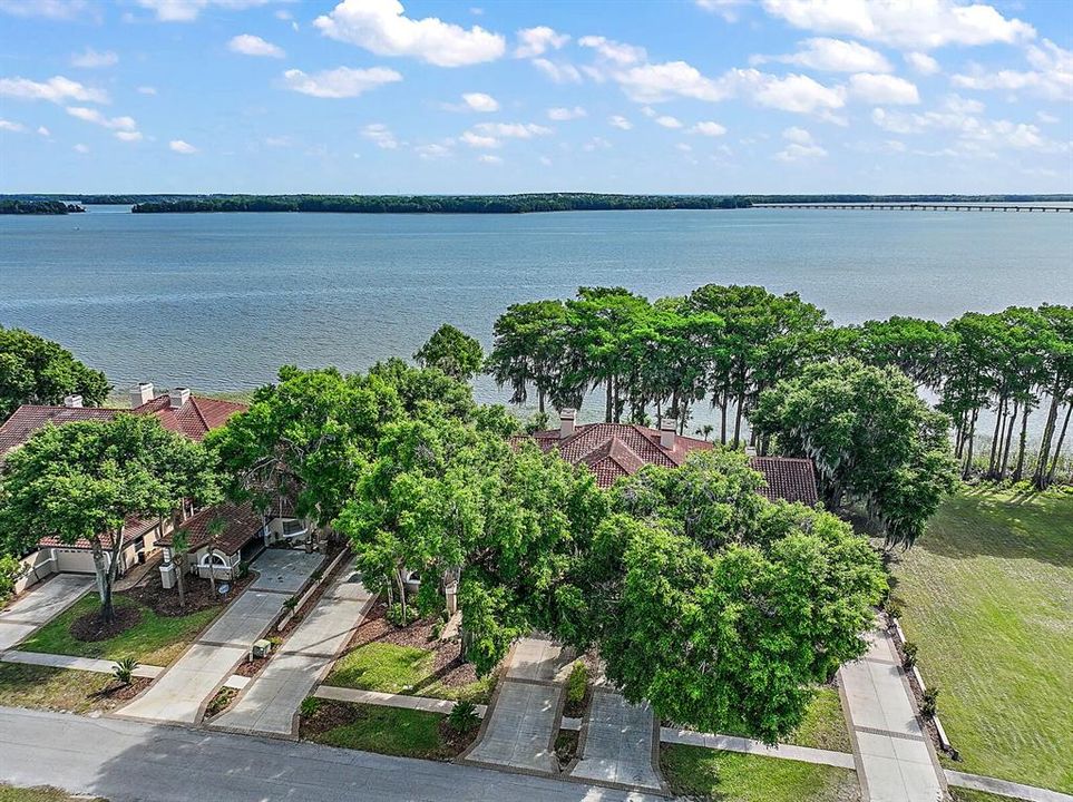 Recently Sold: $549,900 (4 beds, 4 baths, 3650 Square Feet)