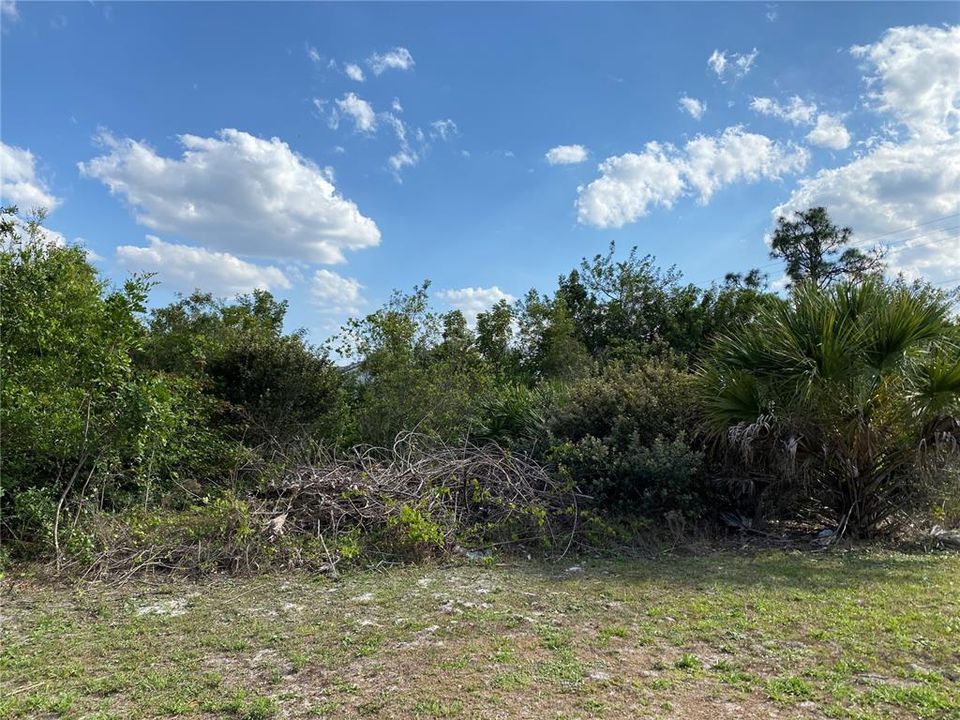 Recently Sold: $20,000 (0.19 acres)