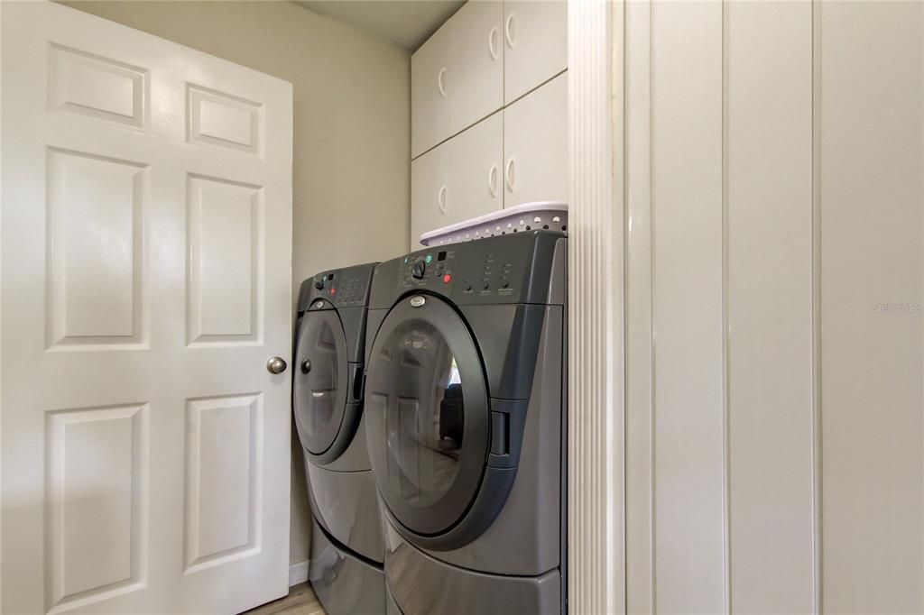 В аренду: $15,000 (4 спален, 3 ванн, 3700 Квадратных фут)