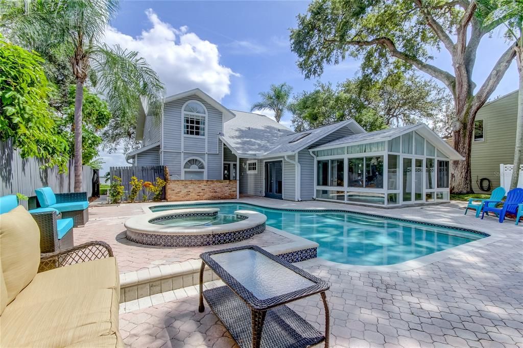 В аренду: $15,000 (4 спален, 3 ванн, 3700 Квадратных фут)