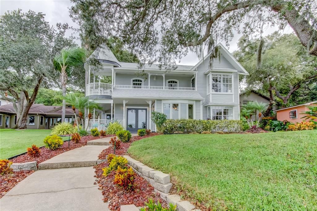 В аренду: $15,000 (4 спален, 3 ванн, 3700 Квадратных фут)