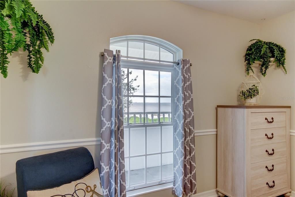 В аренду: $15,000 (4 спален, 3 ванн, 3700 Квадратных фут)