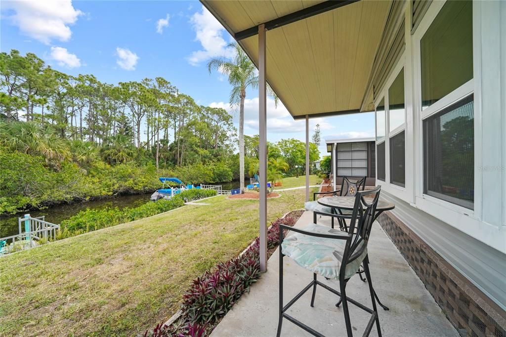 Recently Sold: $285,000 (2 beds, 2 baths, 1357 Square Feet)