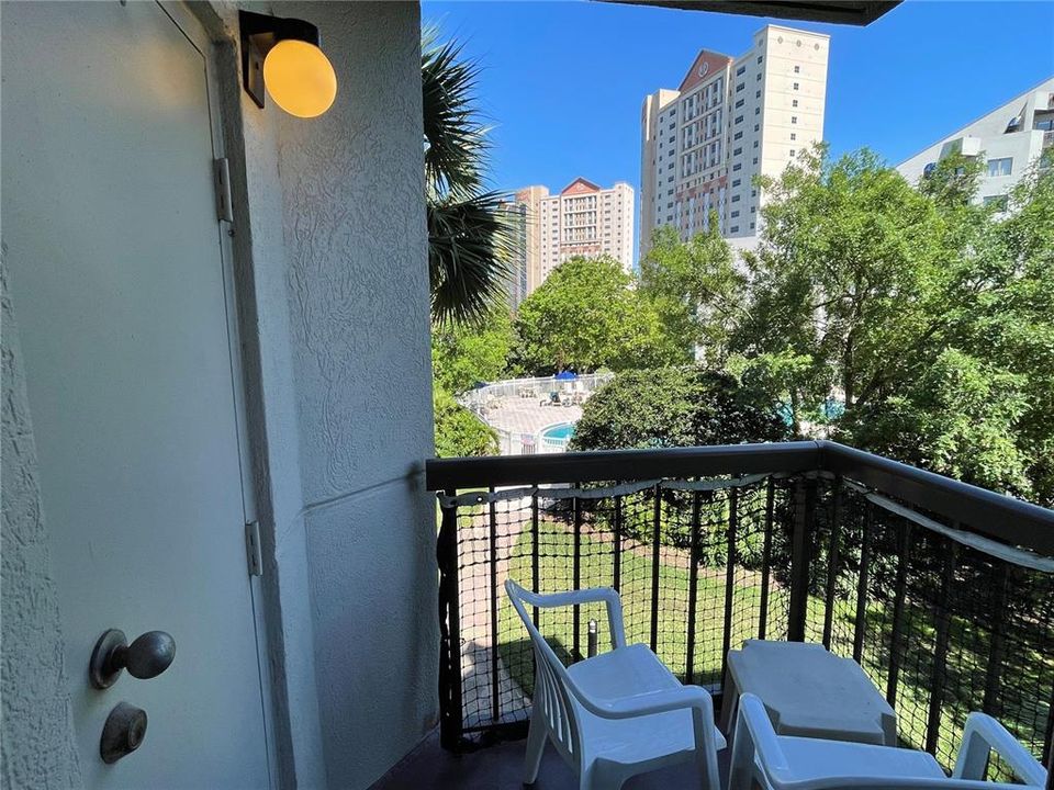 Recently Sold: $140,000 (1 beds, 1 baths, 408 Square Feet)