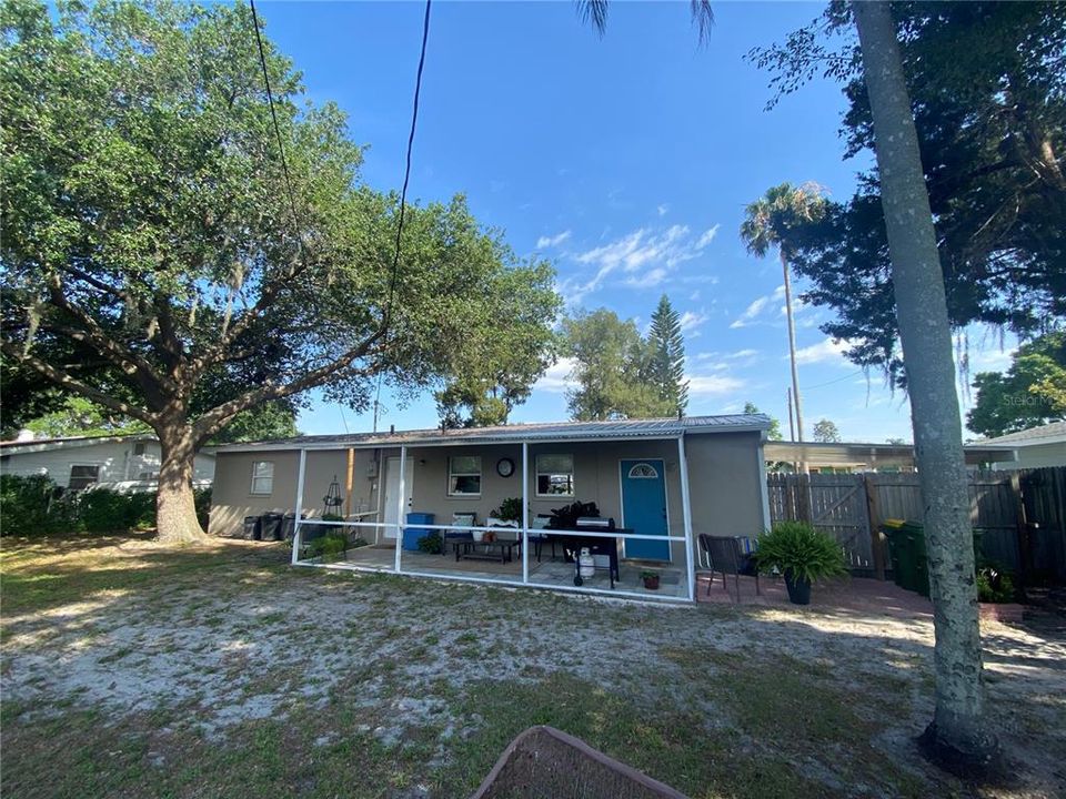 Recently Sold: $456,000 (4 beds, 2 baths, 1254 Square Feet)