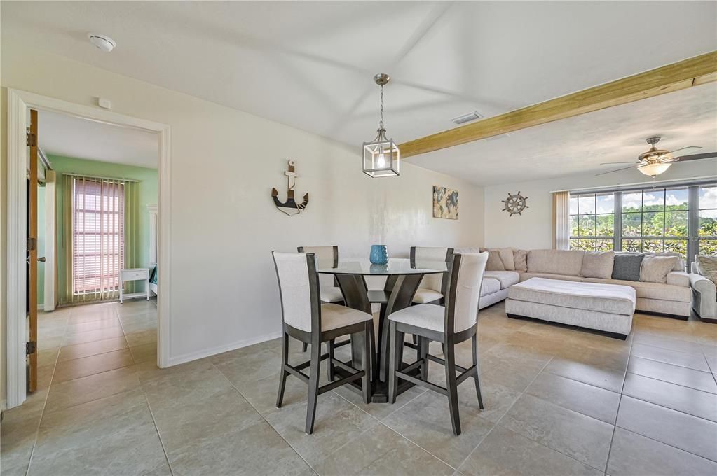 Recently Sold: $620,000 (3 beds, 2 baths, 1874 Square Feet)