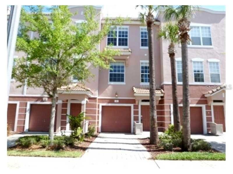 Recently Sold: $370,000 (3 beds, 3 baths, 1741 Square Feet)