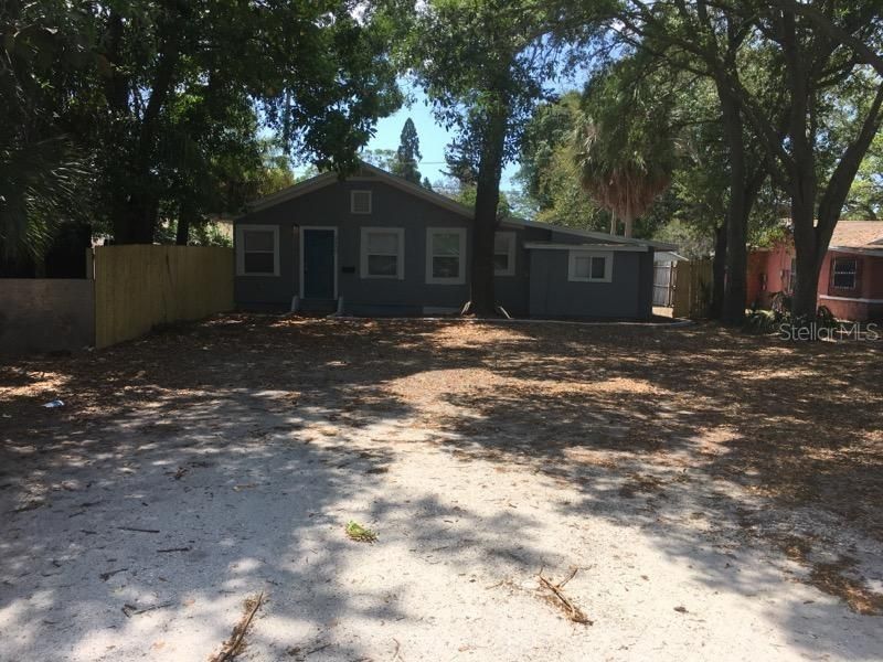 Recently Rented: $1,515 (4 beds, 1 baths, 1078 Square Feet)