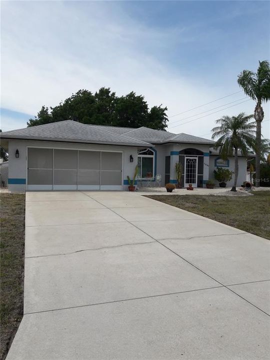 Recently Sold: $399,900 (3 beds, 2 baths, 1878 Square Feet)
