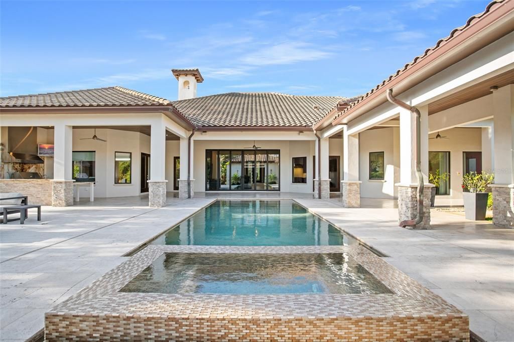 Recently Sold: $2,000,000 (5 beds, 4 baths, 5159 Square Feet)