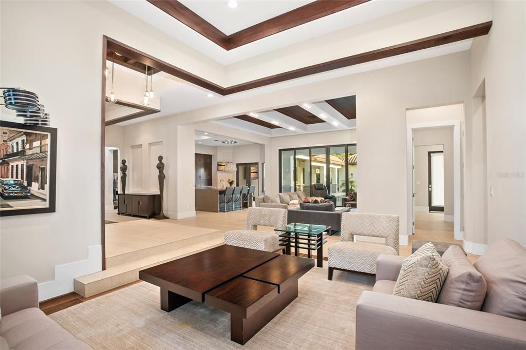 Recently Sold: $2,000,000 (5 beds, 4 baths, 5159 Square Feet)