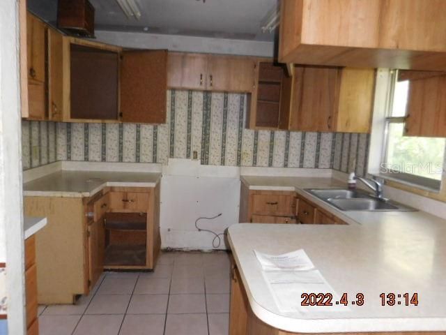 Recently Sold: $104,900 (3 beds, 1 baths, 1092 Square Feet)