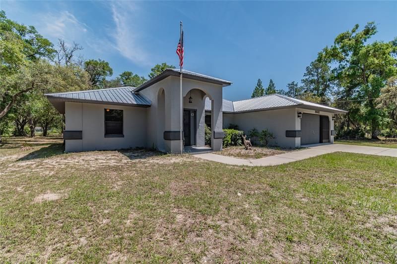 Recently Sold: $379,000 (2 beds, 2 baths, 1374 Square Feet)