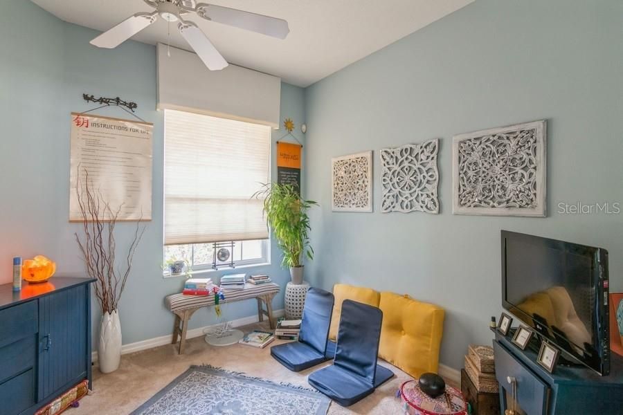 Recently Sold: $480,000 (2 beds, 2 baths, 1746 Square Feet)