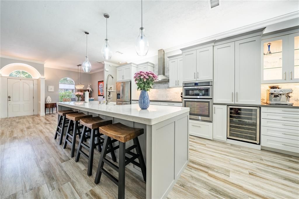 Recently Sold: $525,000 (4 beds, 2 baths, 2595 Square Feet)