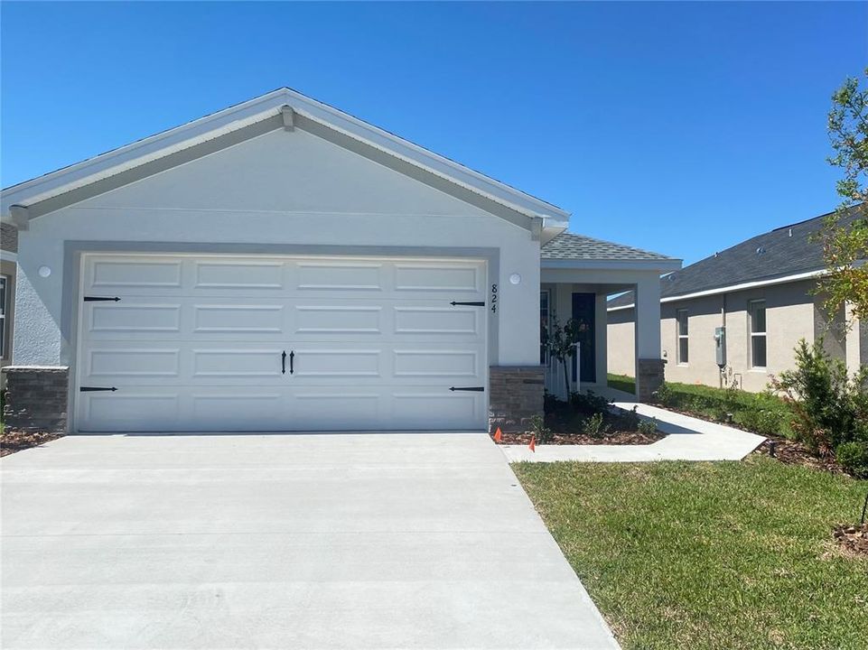 Recently Sold: $300,640 (3 beds, 2 baths, 1482 Square Feet)