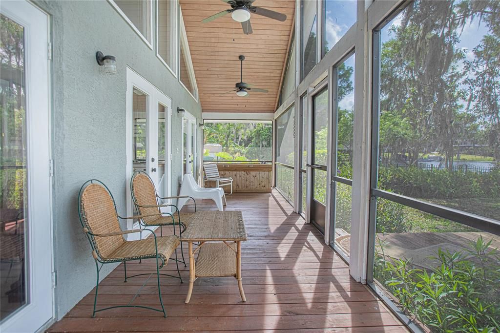 Recently Sold: $2,000,000 (2 beds, 1 baths, 1508 Square Feet)