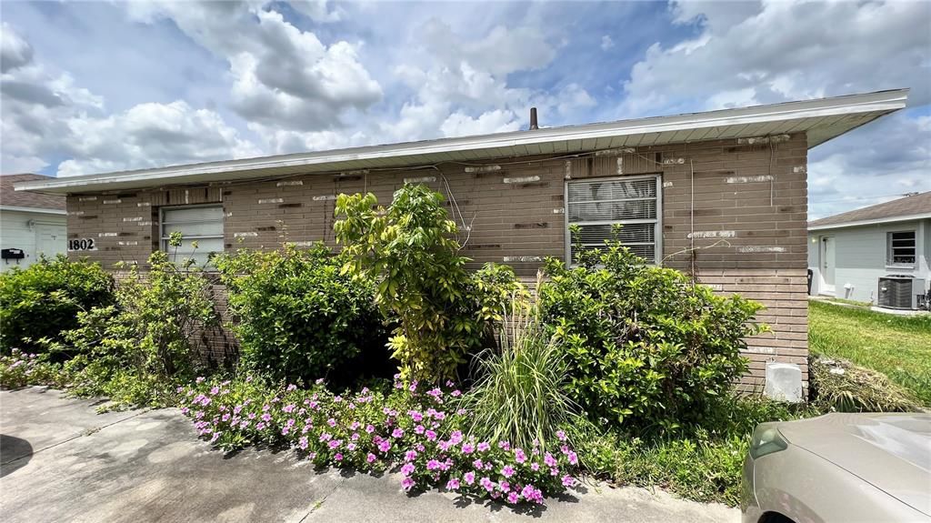 Recently Sold: $309,900 (0 beds, 0 baths, 1600 Square Feet)