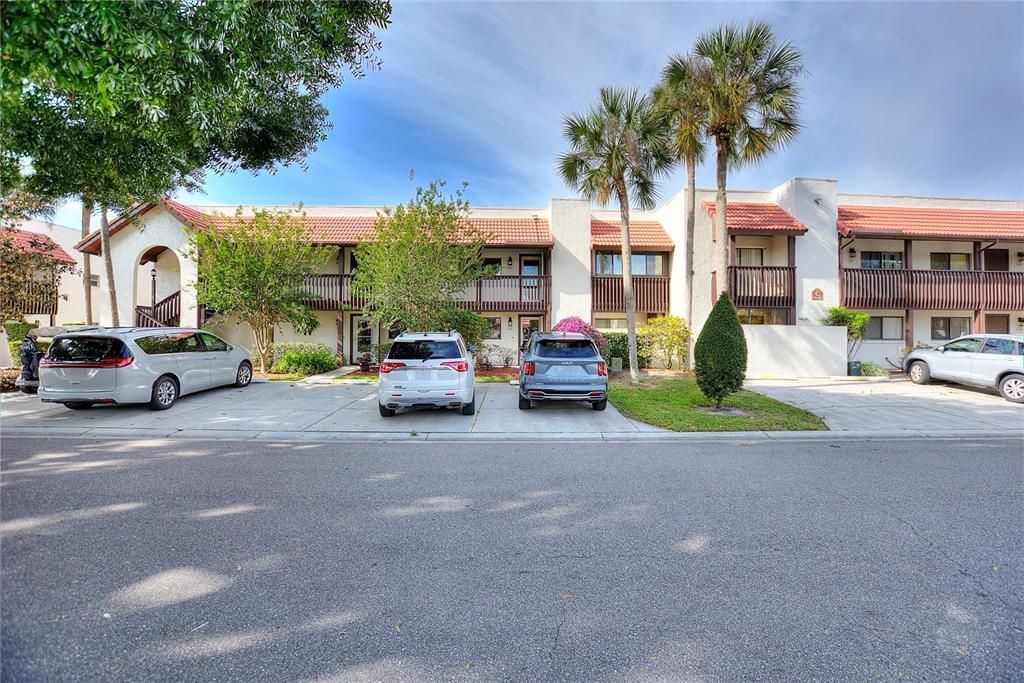 Recently Sold: $150,000 (2 beds, 2 baths, 1088 Square Feet)