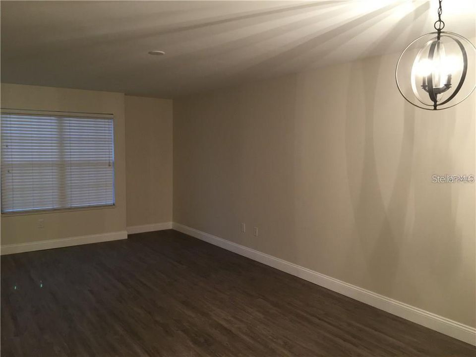 Recently Rented: $1,795 (2 beds, 2 baths, 1185 Square Feet)