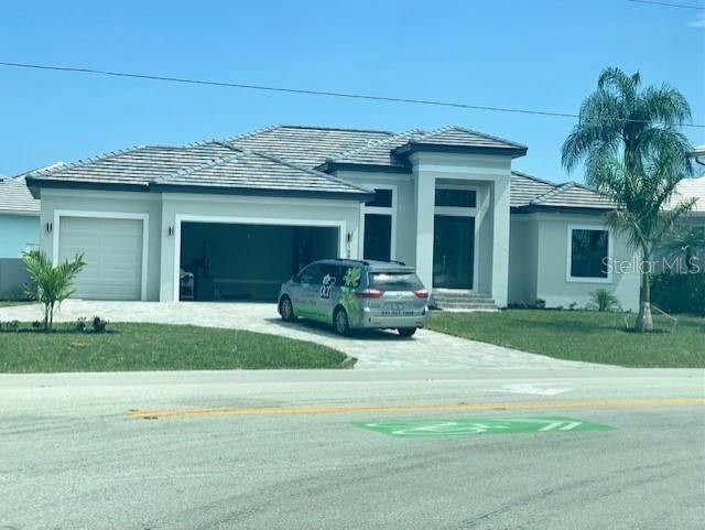 Recently Sold: $529,350 (3 beds, 3 baths, 2168 Square Feet)