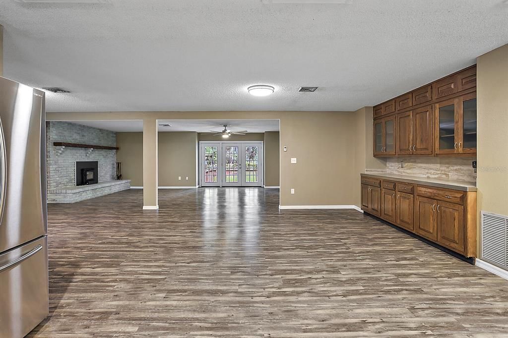 Dining Room with Built-Ins