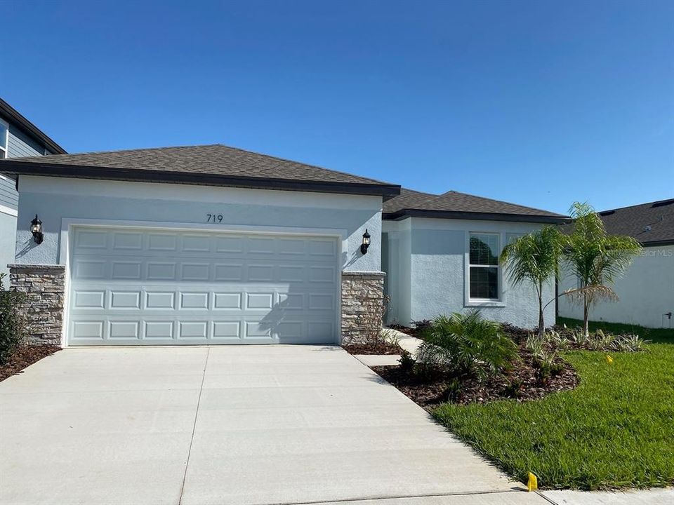 Recently Sold: $430,771 (4 beds, 3 baths, 2100 Square Feet)