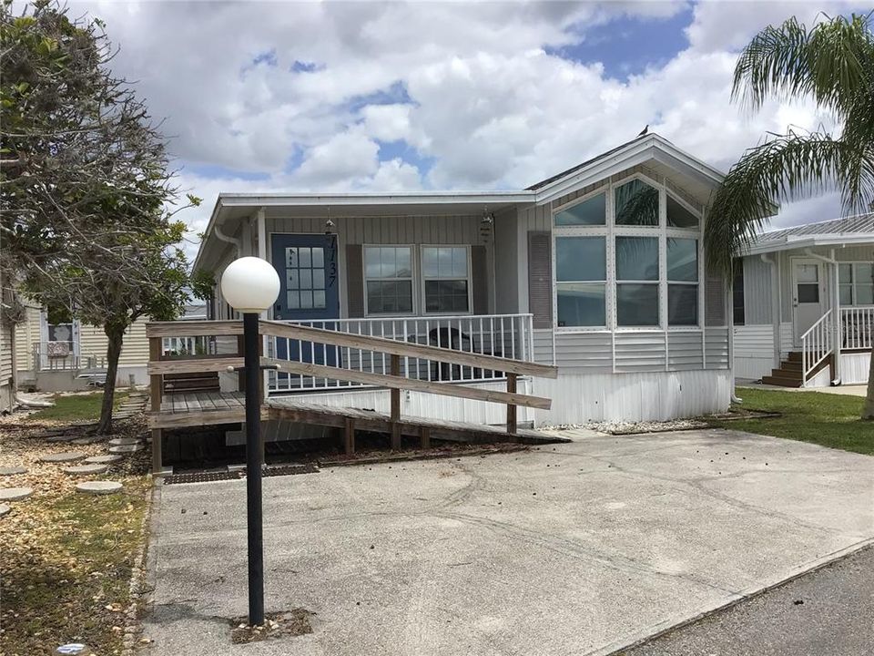 Recently Sold: $89,900 (2 beds, 1 baths, 780 Square Feet)