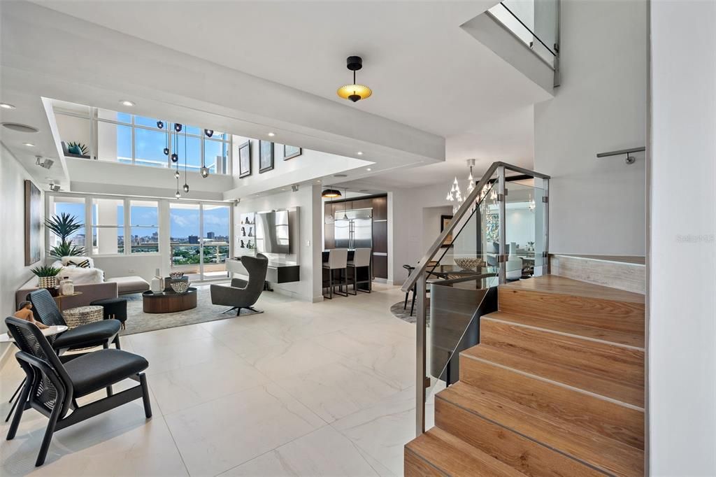 Recently Sold: $1,390,000 (3 beds, 3 baths, 4701 Square Feet)